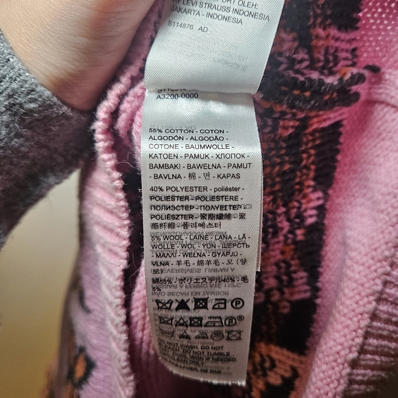 Pink Butterfly Knit Levi's Tank Top - Picture 5 of 8